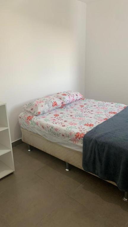 No Tremembe/ 2 Apartamento *